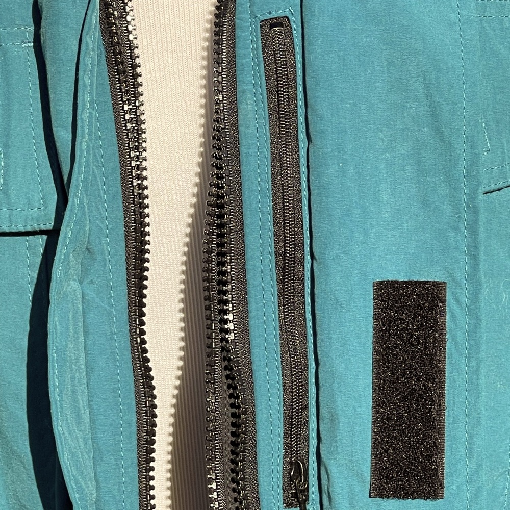 REI JACKET COAT - SMALL - Picture 5 of 7
